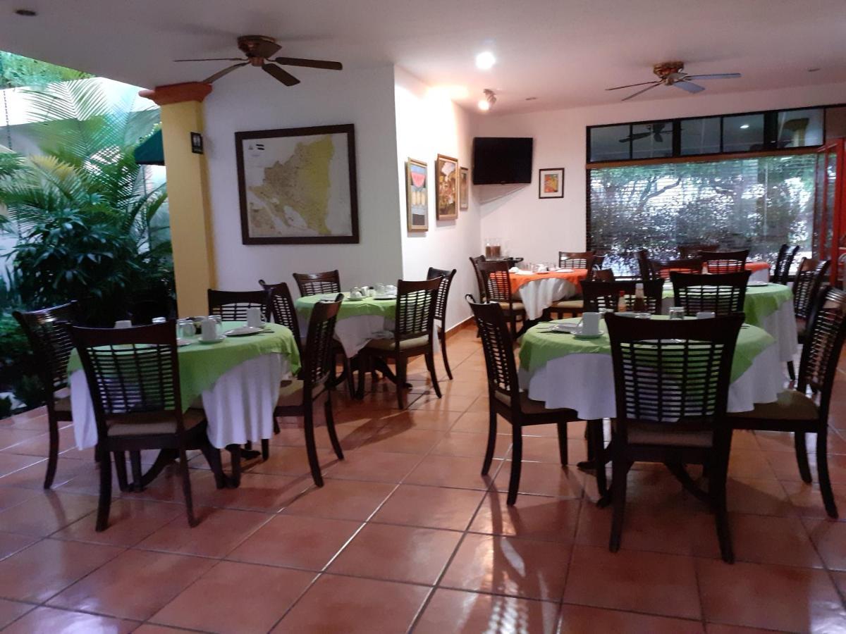 Hotel Brandts Los Robles De San Juan Managua Exterior photo